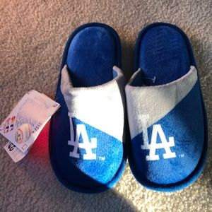 Dodgers slippers